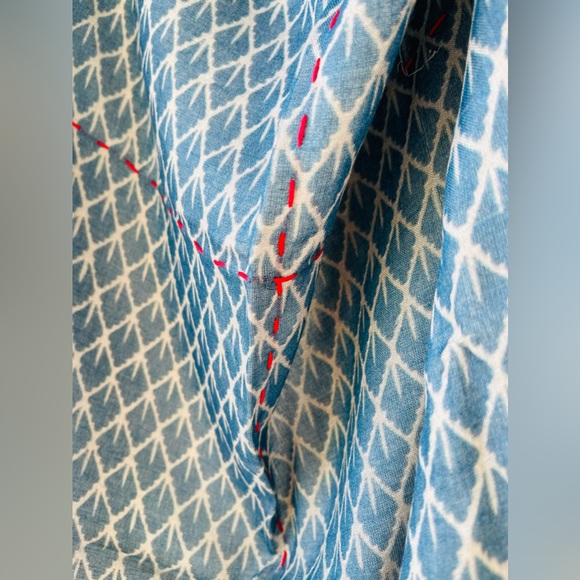 TILO Scarves Square Scarf. NEW. Detailed top stitching and ultra soft. - Picture 12 of 14